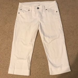 Kut from the Kloth White denim capris
